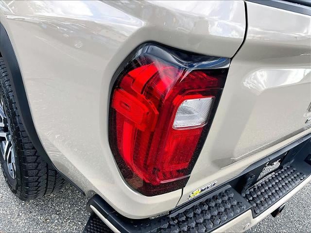 2023 GMC Canyon 4WD AT4