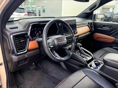 2023 GMC Canyon 4WD AT4