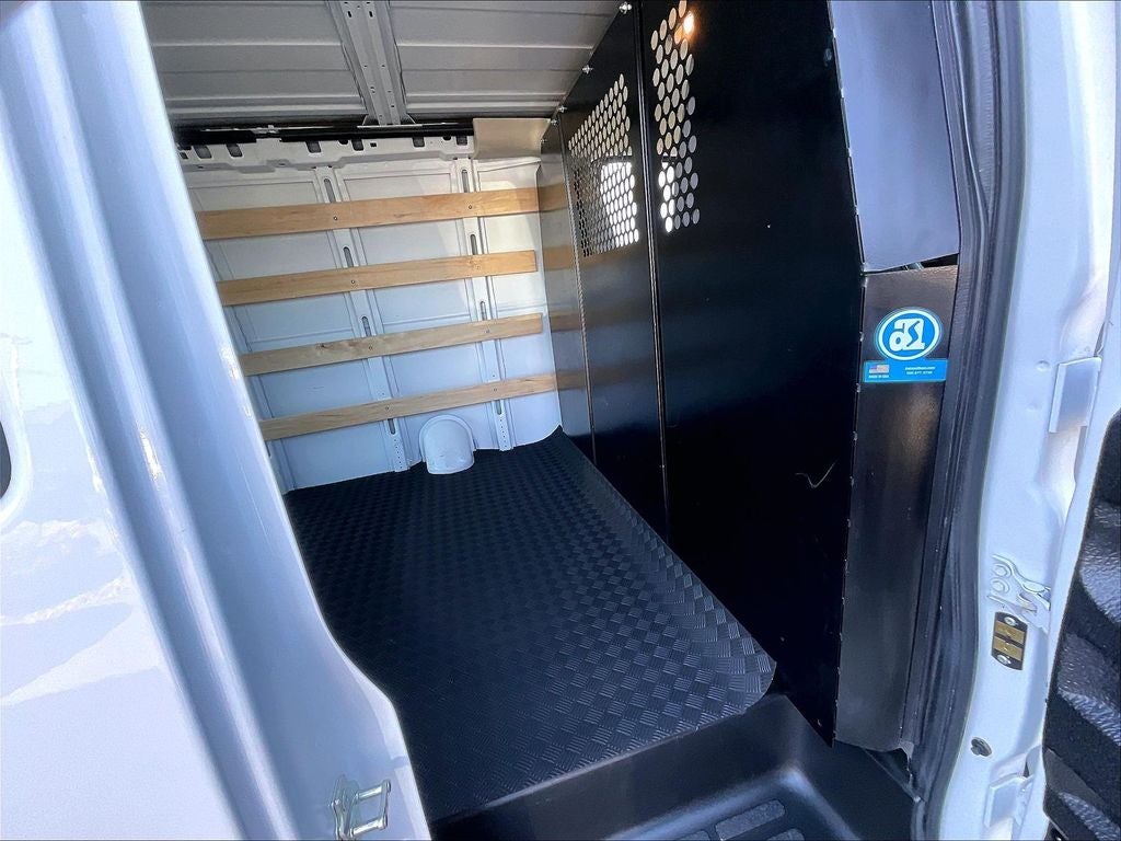2024 GMC Savana 2500 Work Van