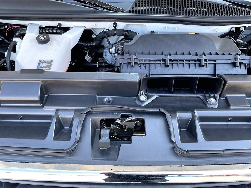 2024 GMC Savana 2500 Work Van