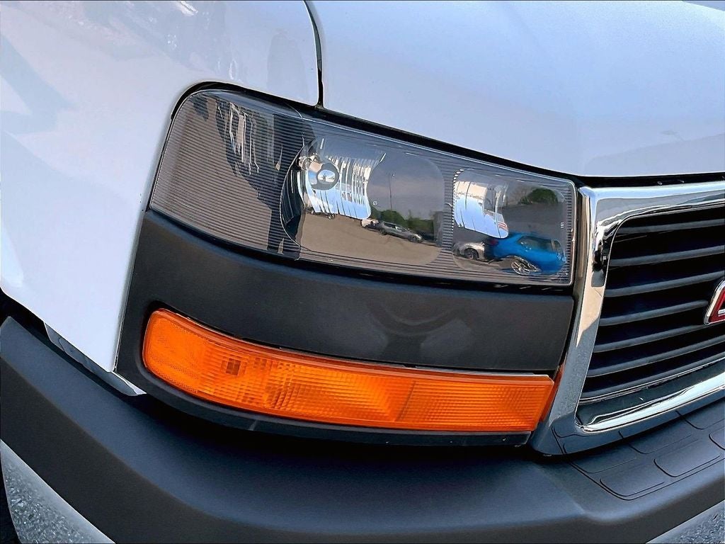 2024 GMC Savana 2500 Work Van