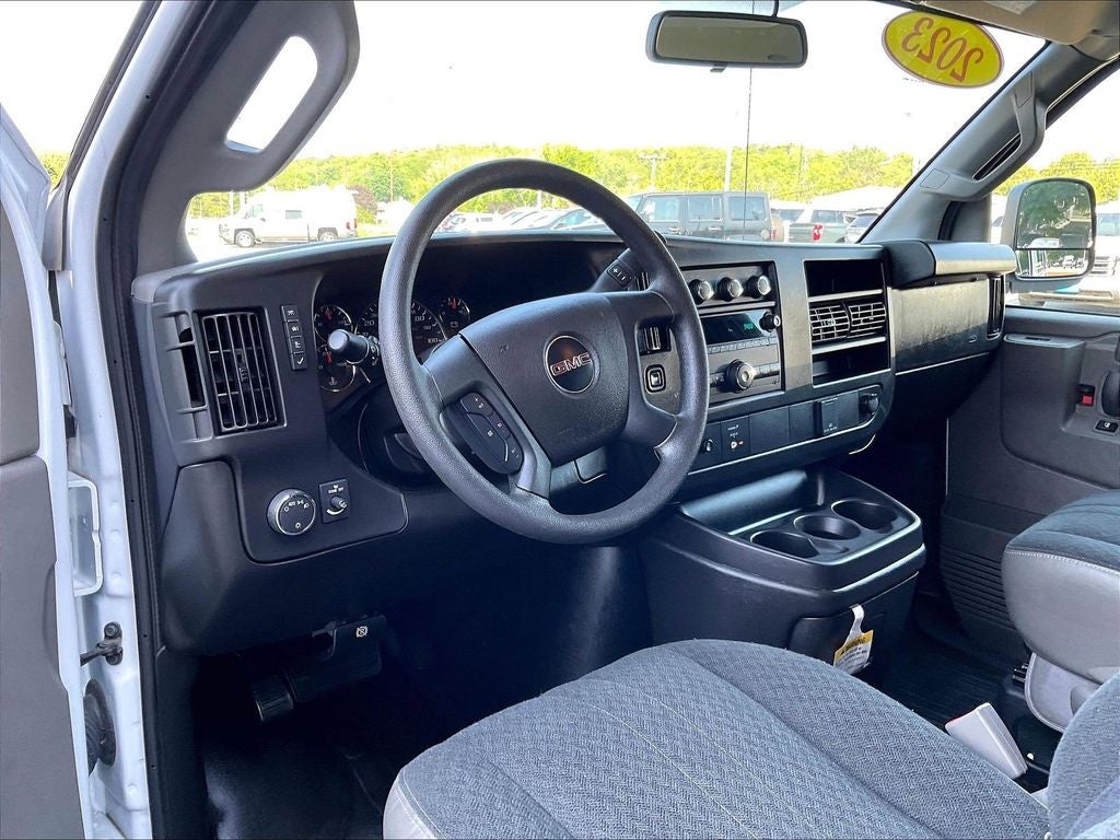 2024 GMC Savana 2500 Work Van
