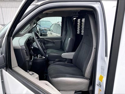 2024 GMC Savana Cargo Van RWD 2500 135"