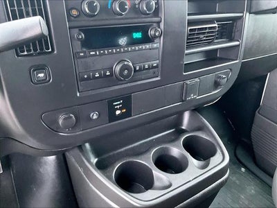 2024 GMC Savana Cargo Van RWD 2500 135"