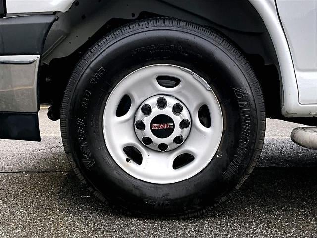 2024 GMC Savana Cargo Van RWD 2500 135"