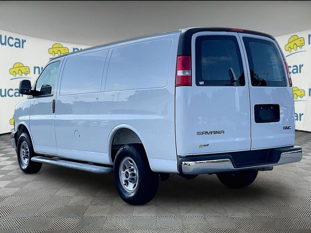 2025 GMC Savana 2500 Work Van