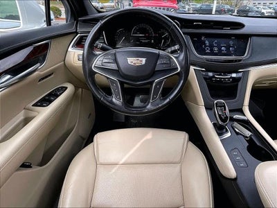 2019 Cadillac XT5 Luxury