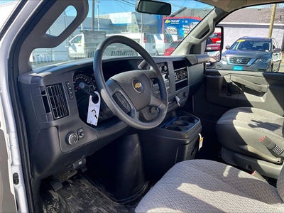 2025 Chevrolet Express 3500 Work Van Cutaway