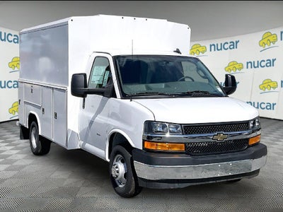 2025 Chevrolet Express 3500 Work Van Cutaway