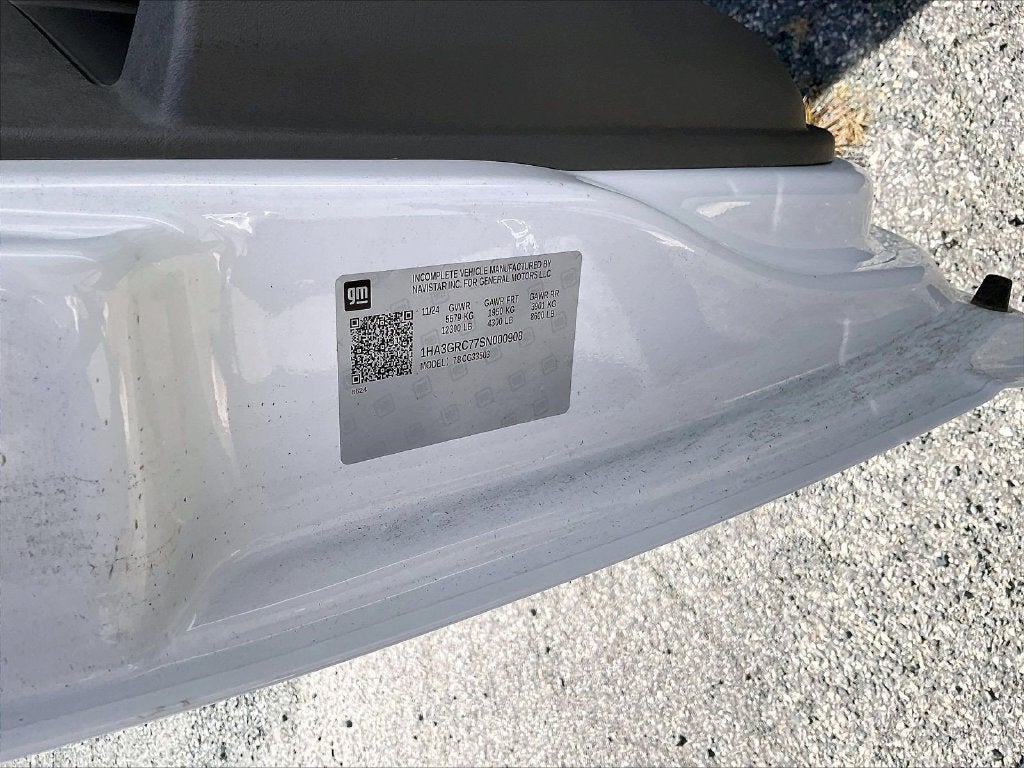 2025 Chevrolet Express 3500 Work Van Cutaway