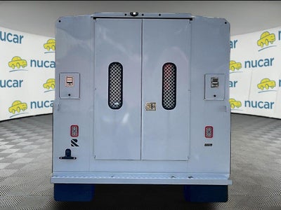 2025 Chevrolet Express 3500 Work Van Cutaway