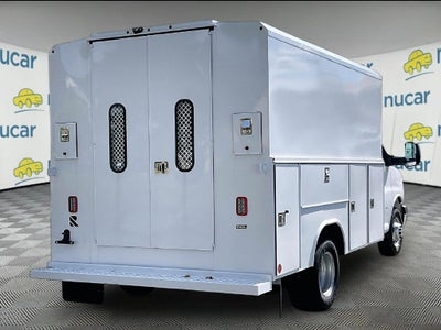 2025 Chevrolet Express 3500 Work Van Cutaway