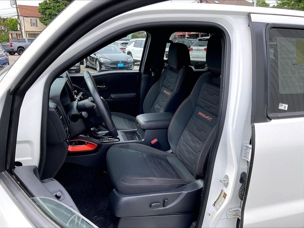 2024 Nissan Frontier PRO-4X