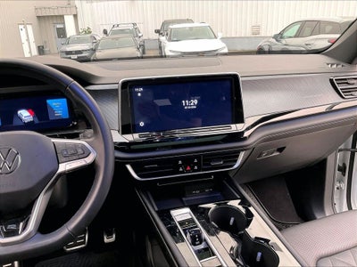 2024 Volkswagen Atlas Cross Sport 2.0T SEL Premium R-Line
