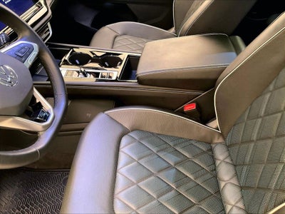 2024 Volkswagen Atlas Cross Sport 2.0T SEL Premium R-Line