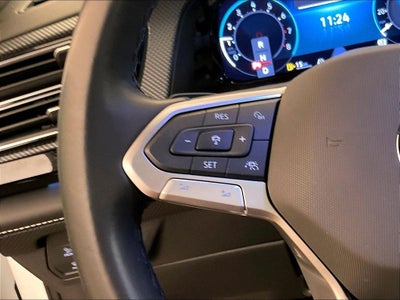 2024 Volkswagen Atlas Cross Sport 2.0T SEL Premium R-Line