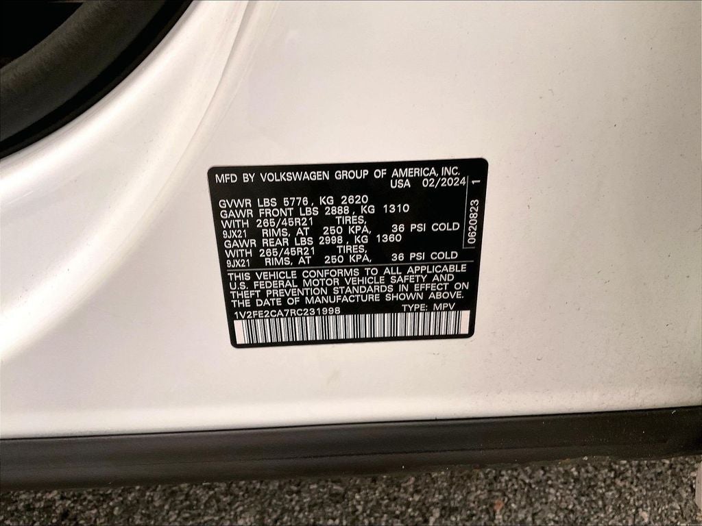 2024 Volkswagen Atlas Cross Sport 2.0T SEL Premium R-Line