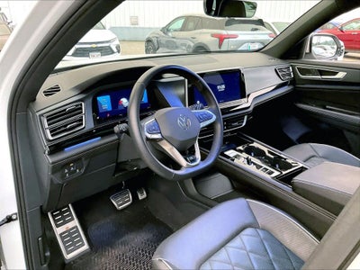 2024 Volkswagen Atlas Cross Sport 2.0T SEL Premium R-Line