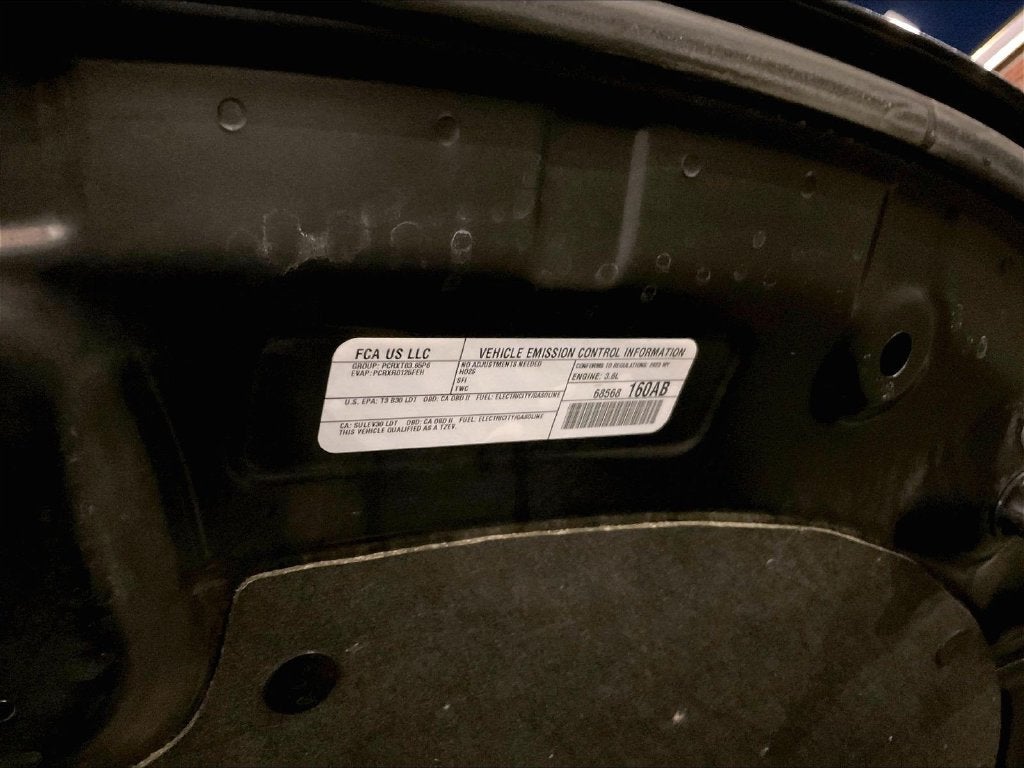 2023 Chrysler Pacifica Hybrid Touring L
