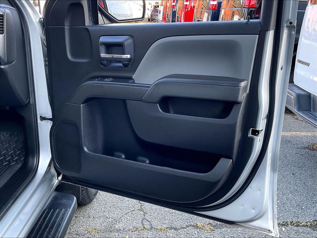 2019 Chevrolet Silverado 1500 LD Silverado Custom
