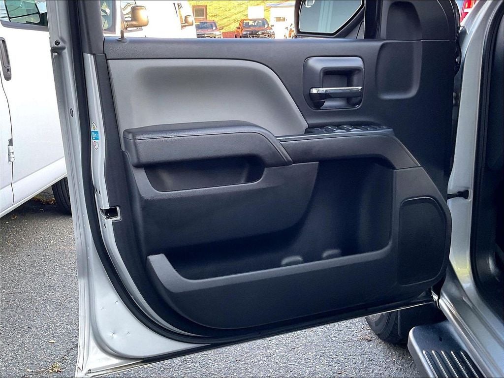 2019 Chevrolet Silverado 1500 LD Silverado Custom