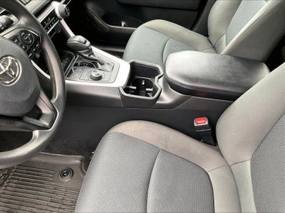 2022 Toyota RAV4 Hybrid LE