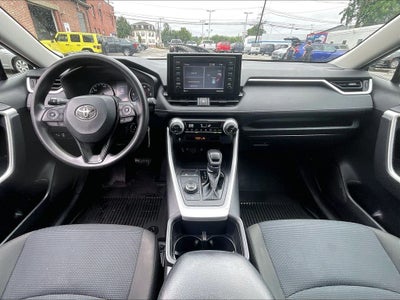 2022 Toyota RAV4 Hybrid LE