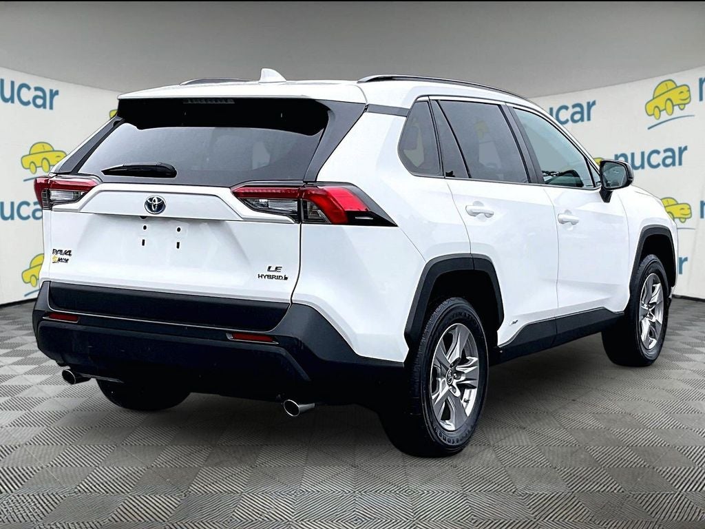 2022 Toyota RAV4 Hybrid LE