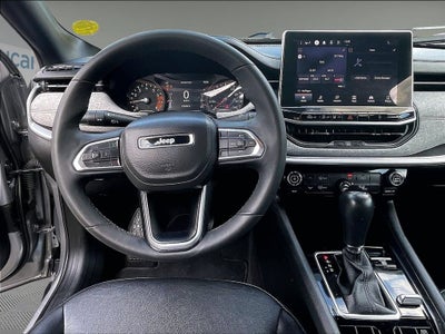 2023 Jeep Compass Latitude Lux
