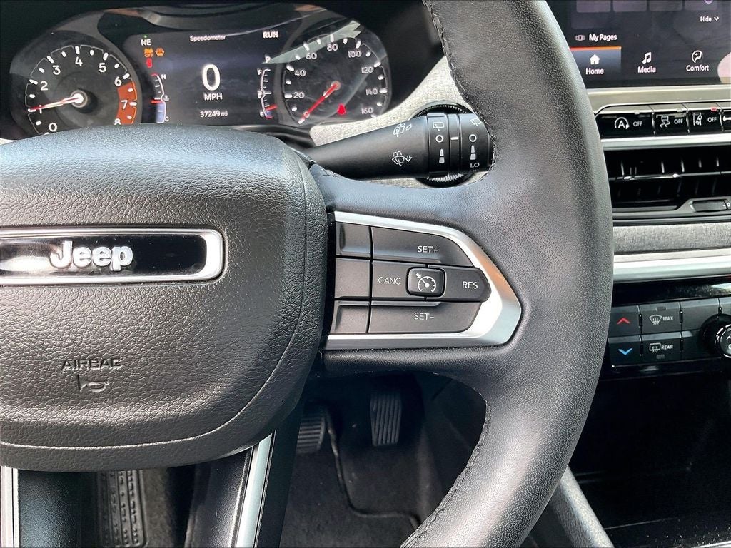 2023 Jeep Compass Latitude Lux