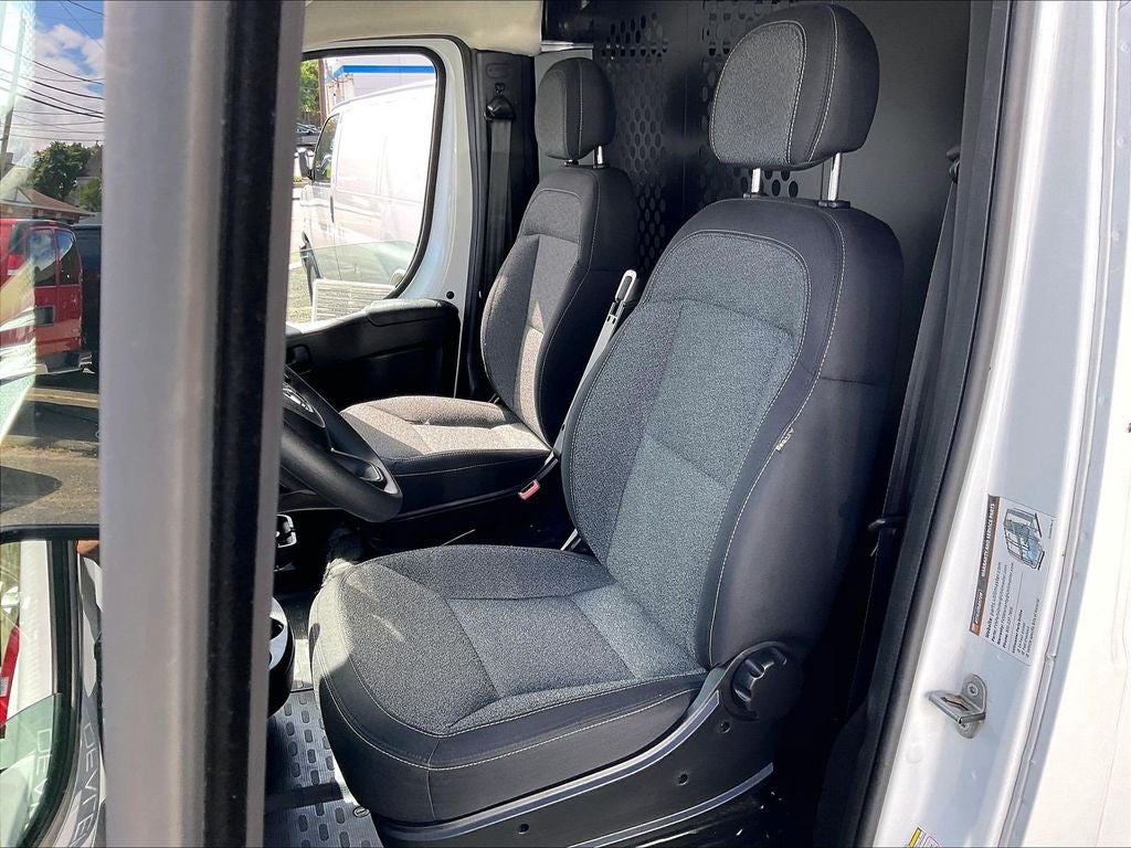 2025 RAM ProMaster 2500 Base
