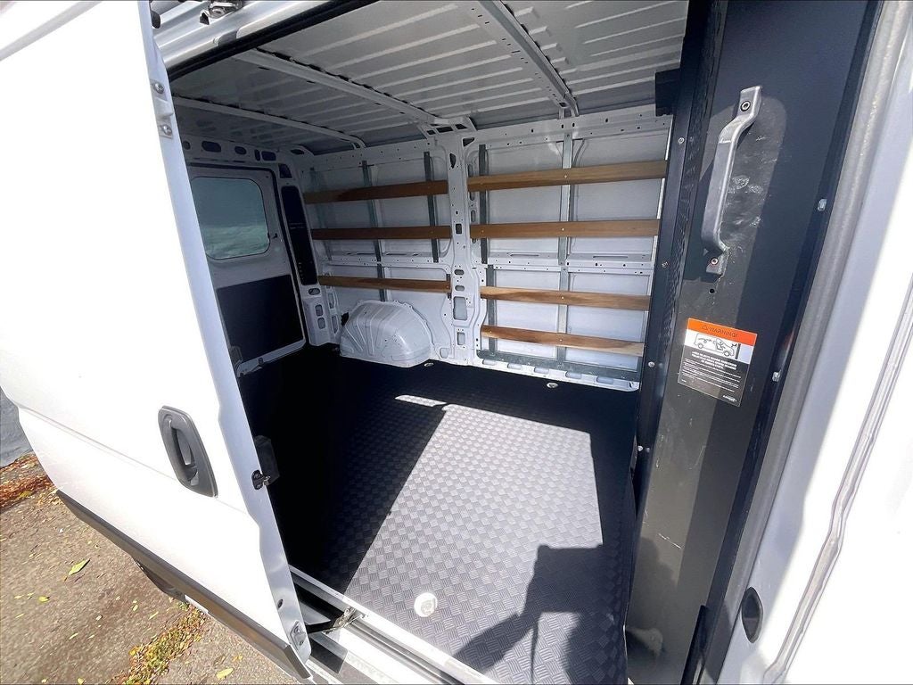 2025 RAM ProMaster 2500 Base