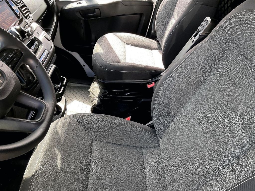 2025 RAM ProMaster 2500 Base