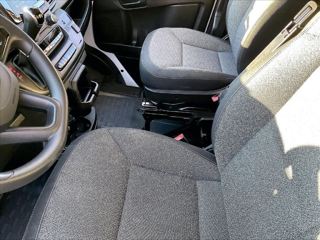 2025 RAM ProMaster 2500 Base
