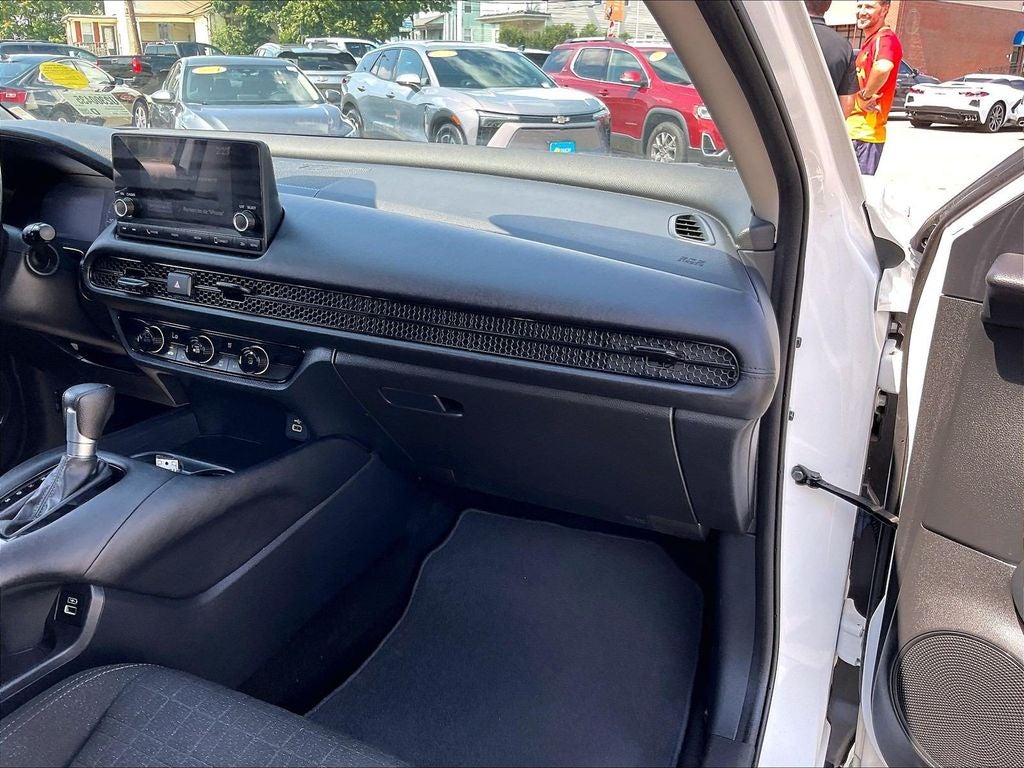2023 Honda HR-V LX