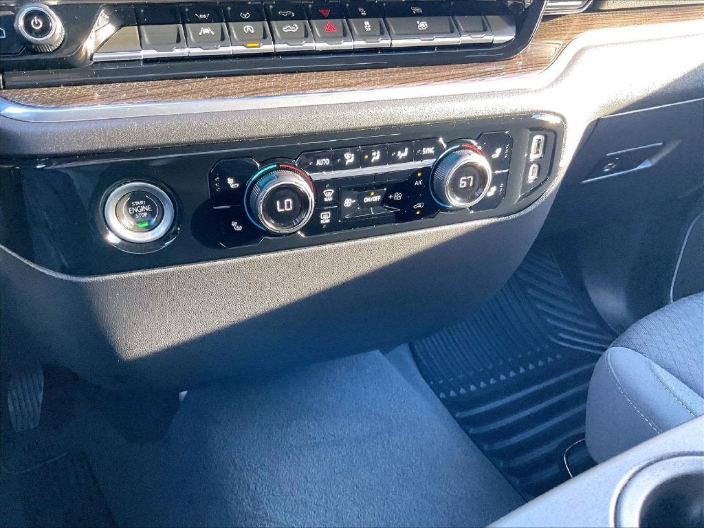 2023 Chevrolet Silverado 1500 LT LT1
