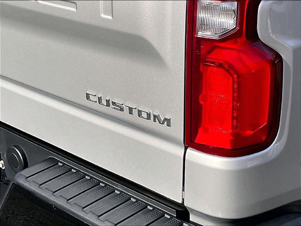 2020 Chevrolet Silverado 1500 Custom Trail Boss