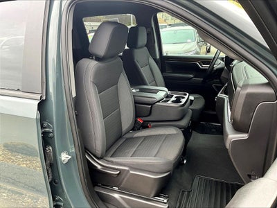 2025 Chevrolet Silverado 1500 LT LT1