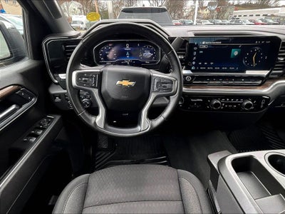 2025 Chevrolet Silverado 1500 LT LT1