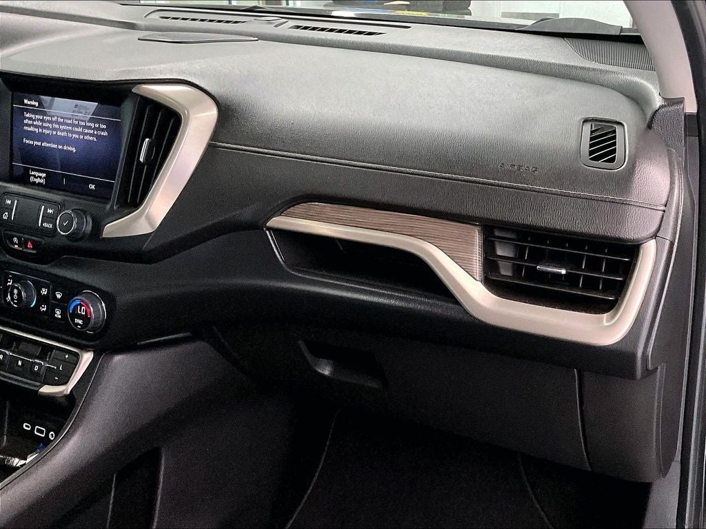 2023 GMC Terrain Denali