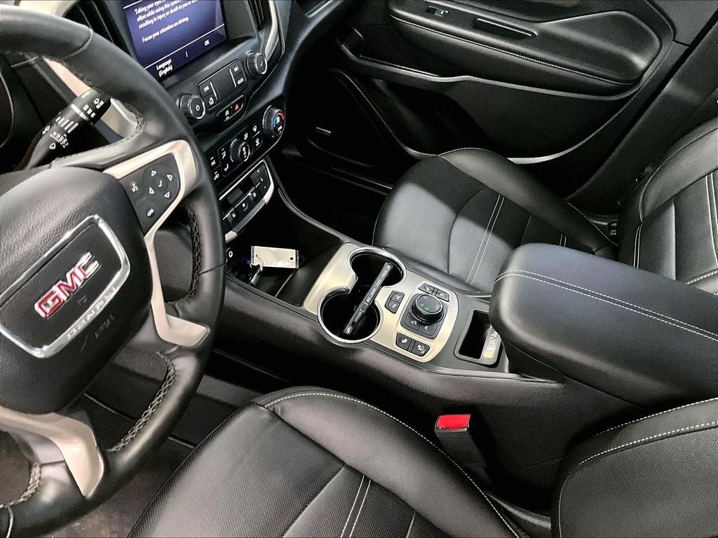 2023 GMC Terrain Denali