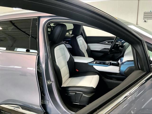 2025 Chevrolet Equinox EV LT2 w/PDE