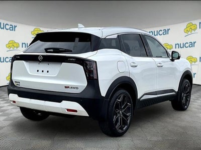 2025 Nissan Kicks SR