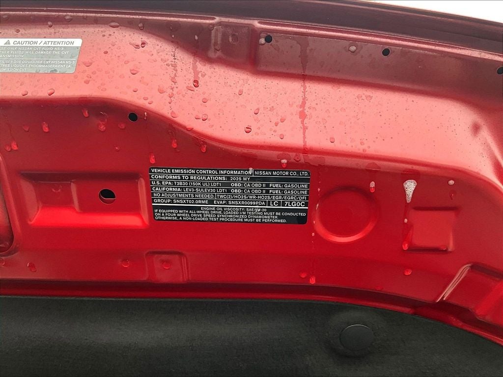 2025 Nissan Kicks SR