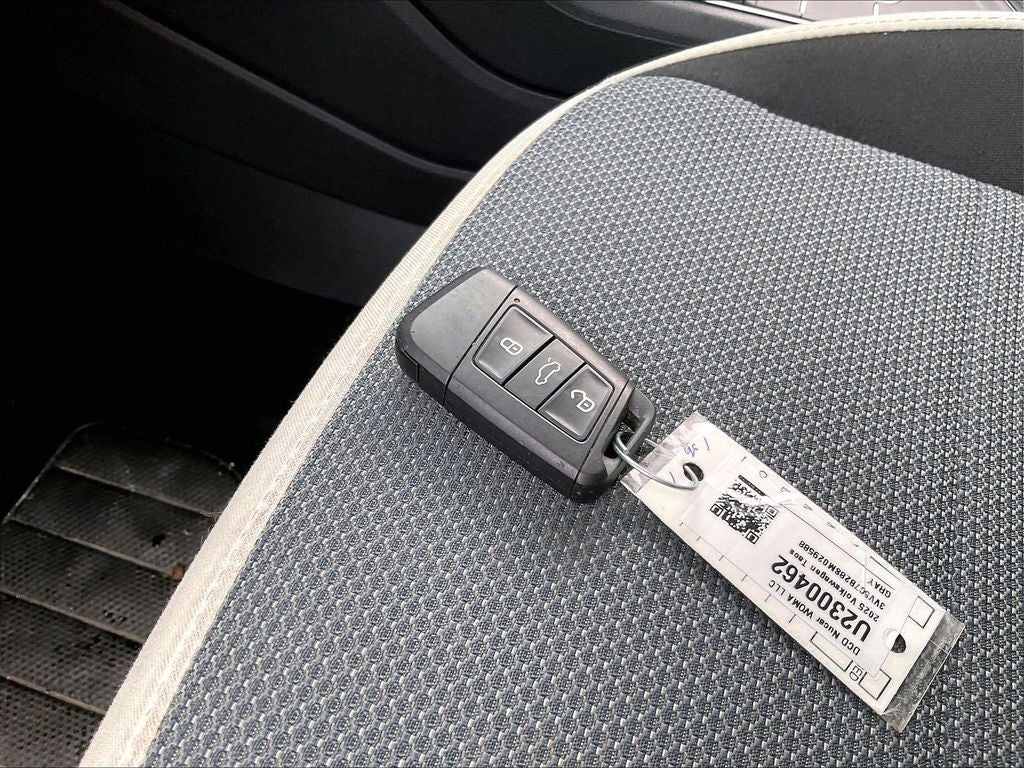 2025 Volkswagen Taos 1.5T S