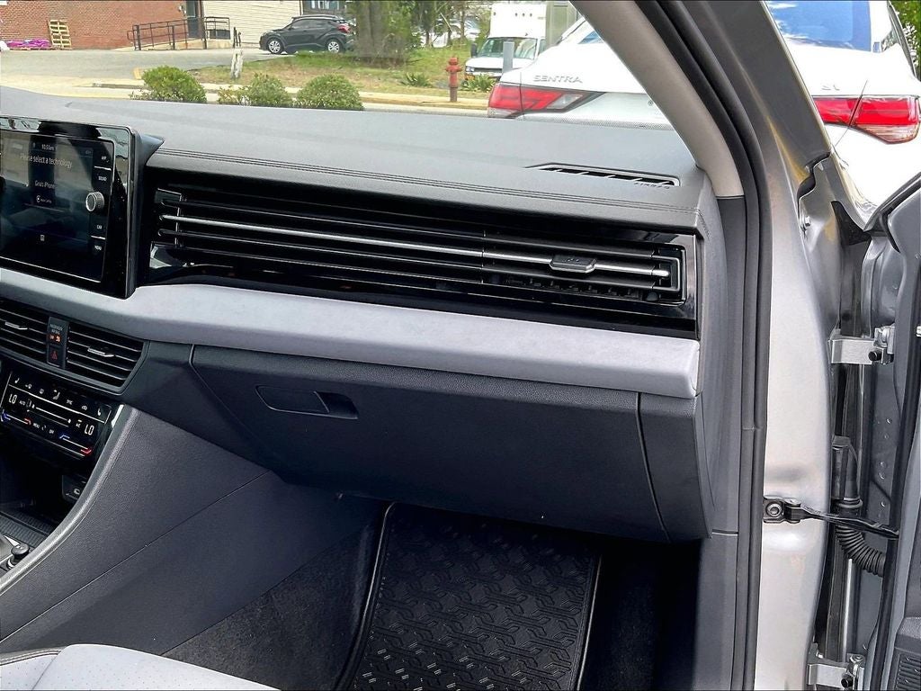 2025 Volkswagen Jetta SE