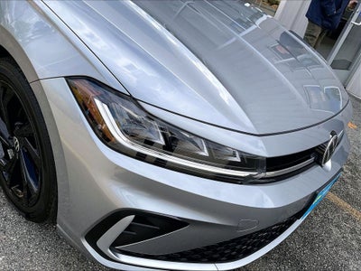 2025 Volkswagen Jetta SE