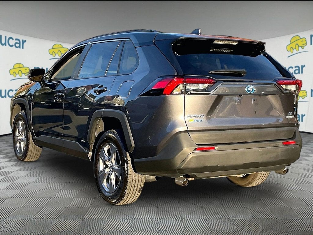 2024 Toyota RAV4 Hybrid LE