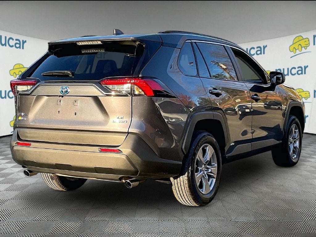 2024 Toyota RAV4 Hybrid LE
