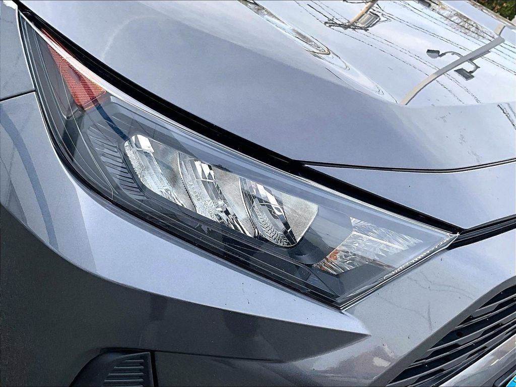 2021 Toyota RAV4 Hybrid LE